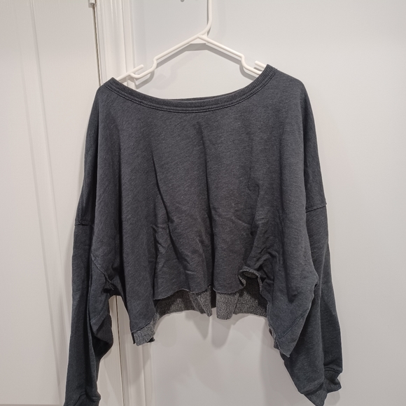 Cropped sweater - Picture 1 of 1